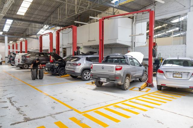 La Villa · taller de servicio